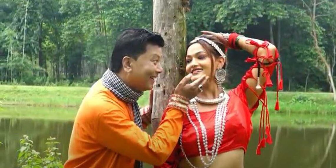 “आपन कहबै रायत दिन”मा पर्शुराम र मेनुकाको अभिनय