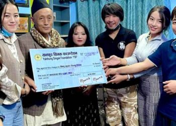 समाजसेवी मिना सिङ्गकको अथक प्रयासमा रकम संकलन , क्यान्सर रोगी विष्णुकुमार निको भए