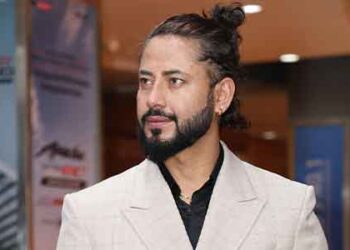 बिगुल’ बजाउँदै नरेन: चकलेटी छविबाट विद्रोही पात्रतर्फको यात्रा